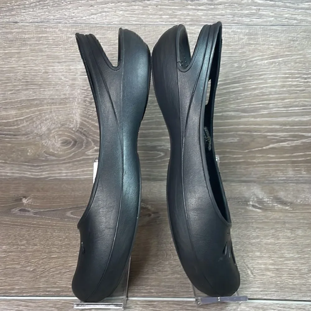 Crocs Thea Slingback Slip On Women’s Size 9 Black Rubber Sandals